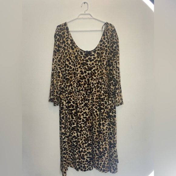 Lily Morgan - Long Sleeve Cheetah Print Dress - 3X - Picture 1 of 5